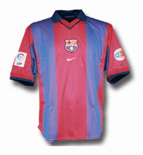 FC Barcelona 2000-01 Kits