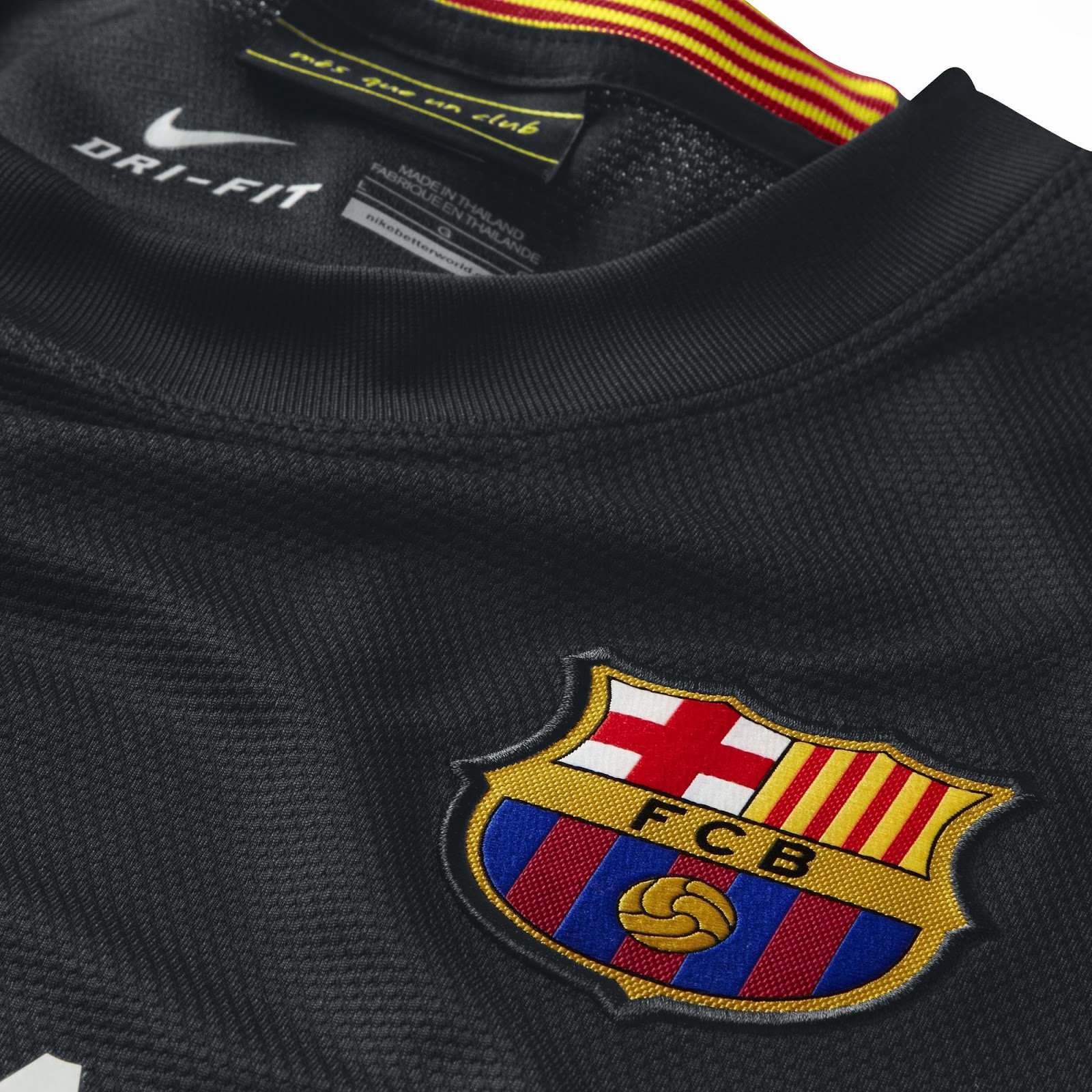FC Barcelona 2013-14 Third Kit
